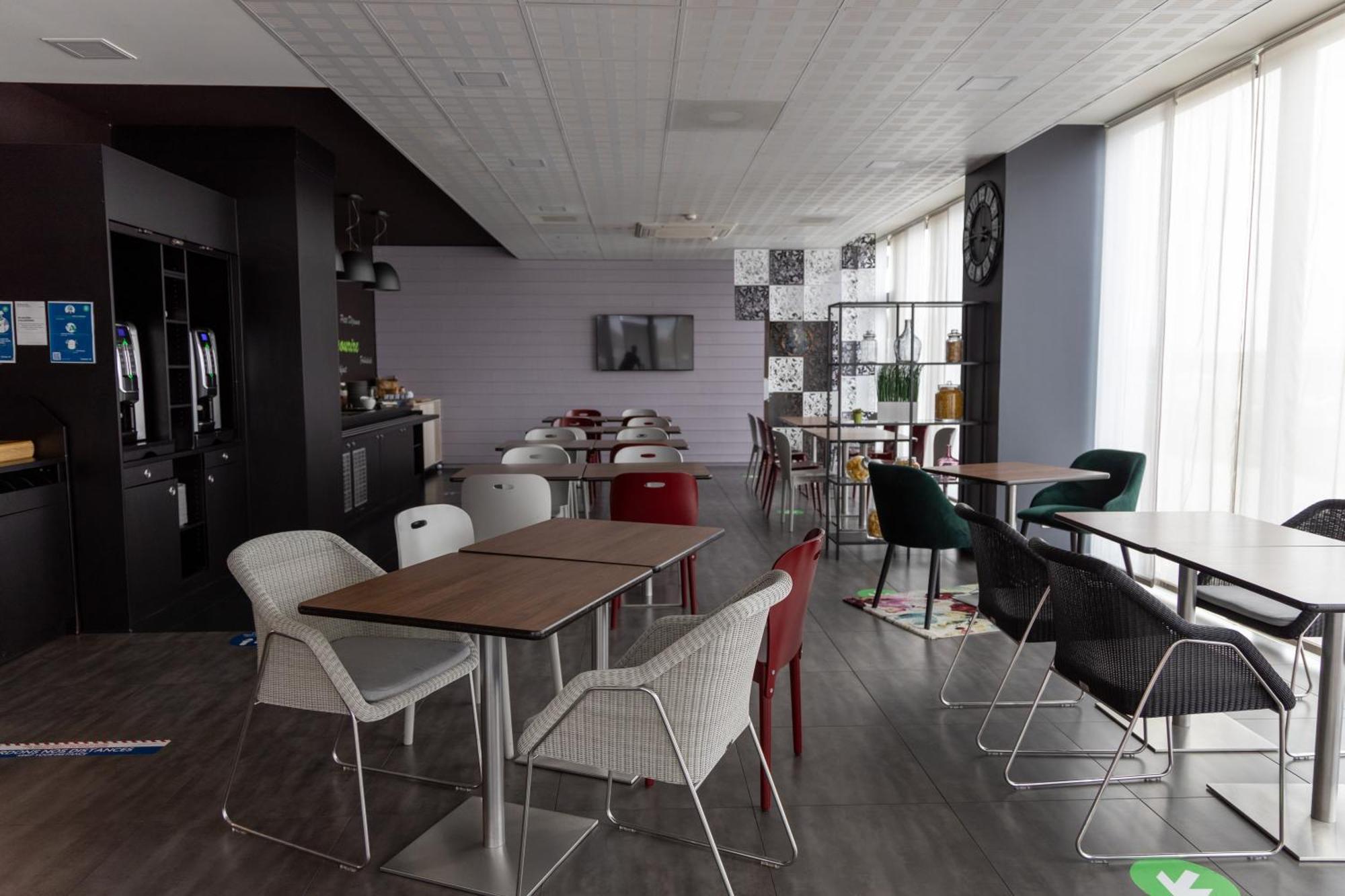 Campanile Belfort Montbeliard - Gare La Jonxion. Meroux Экстерьер фото